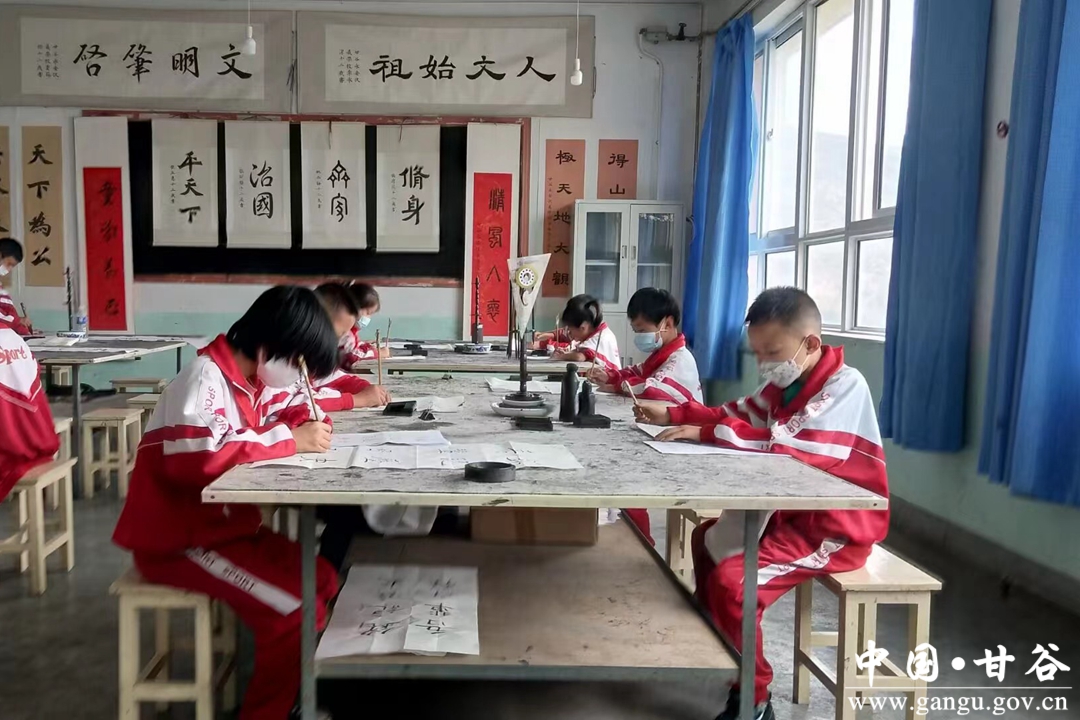 甘谷县永安伏羲学校校长,李镇西校长谈双减