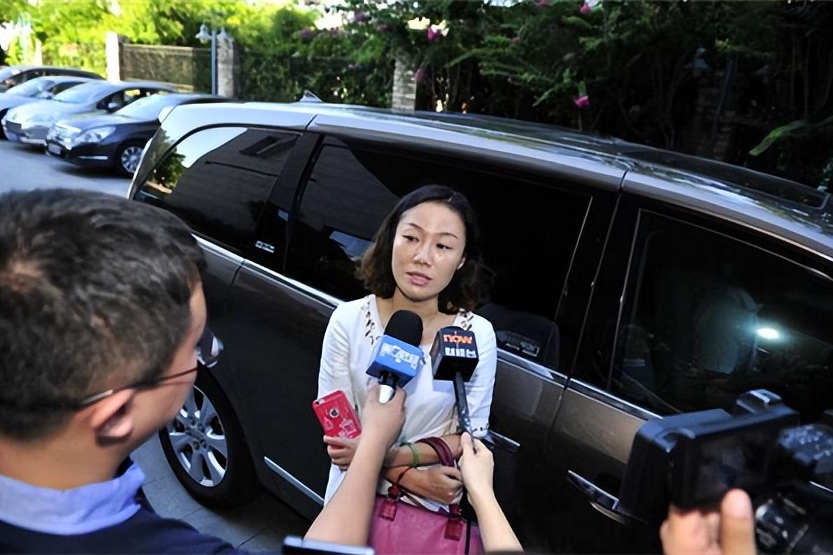 中国最贵女秘书朱旭,金牌女秘书朱旭年收入