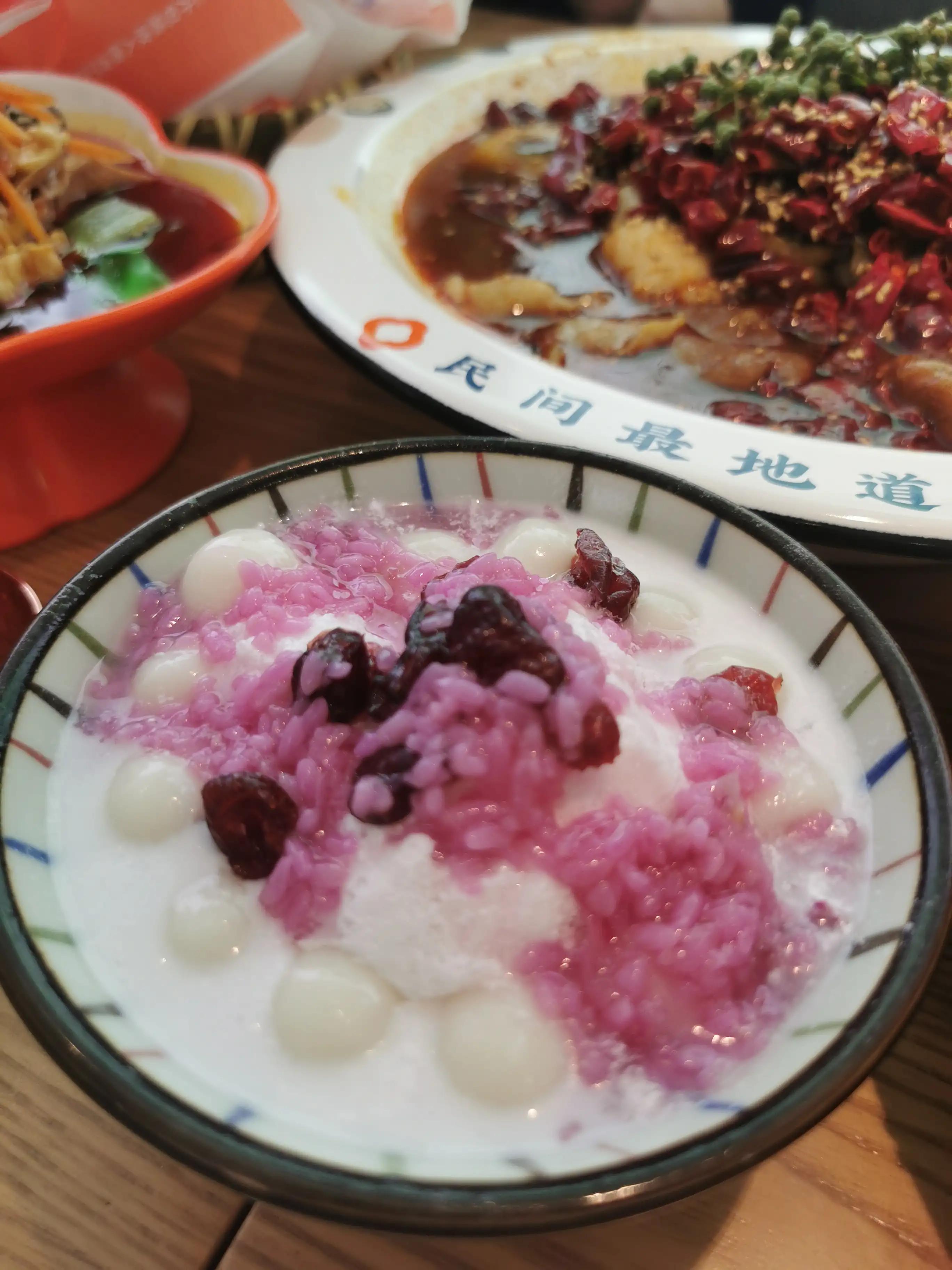 乐山哪家美食好吃又便宜,乐山东大街小吃攻略