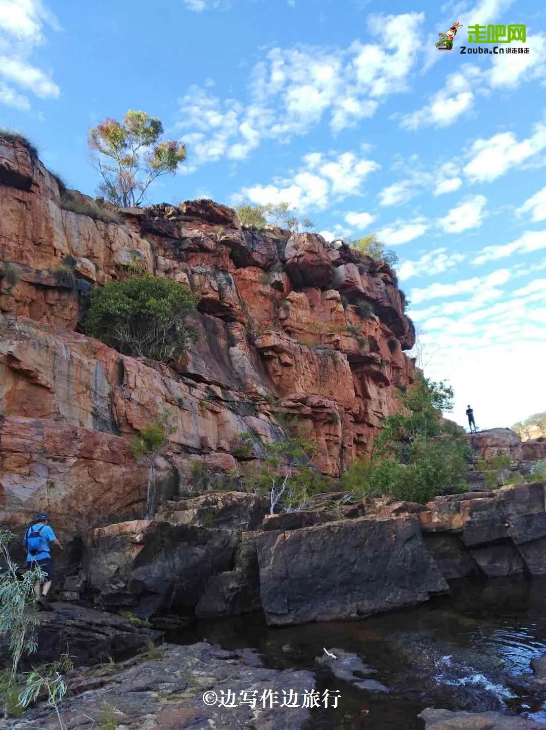 贫穷女大学生第一次出国旅行去哪,女生穷游4年游了24个国家