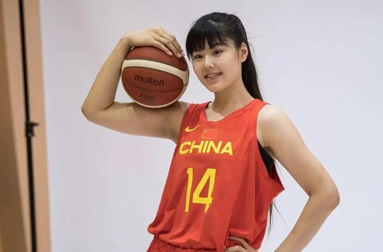 内蒙古女篮群英荟萃！6大国手志在三连冠！四川女篮不答应