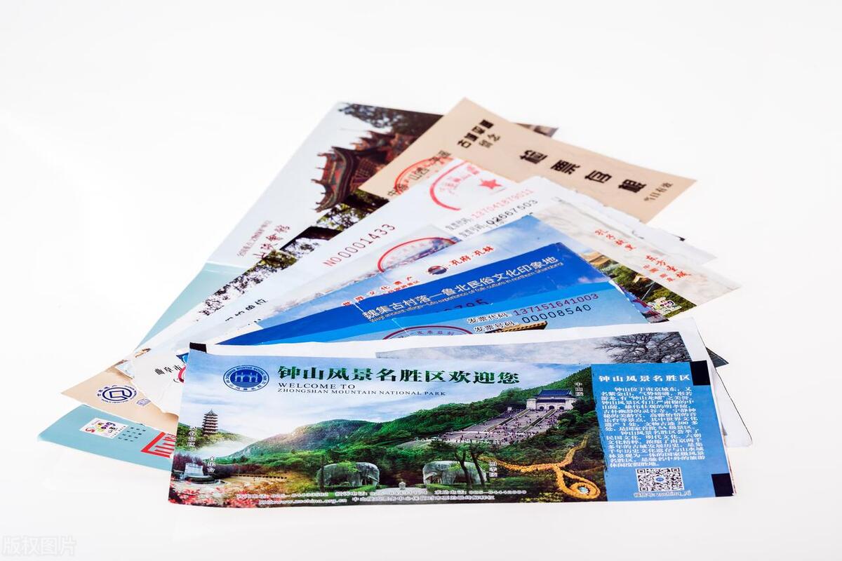 奉劝大家不要大手大脚花钱,奉劝各位出去旅游千万别乱买东西