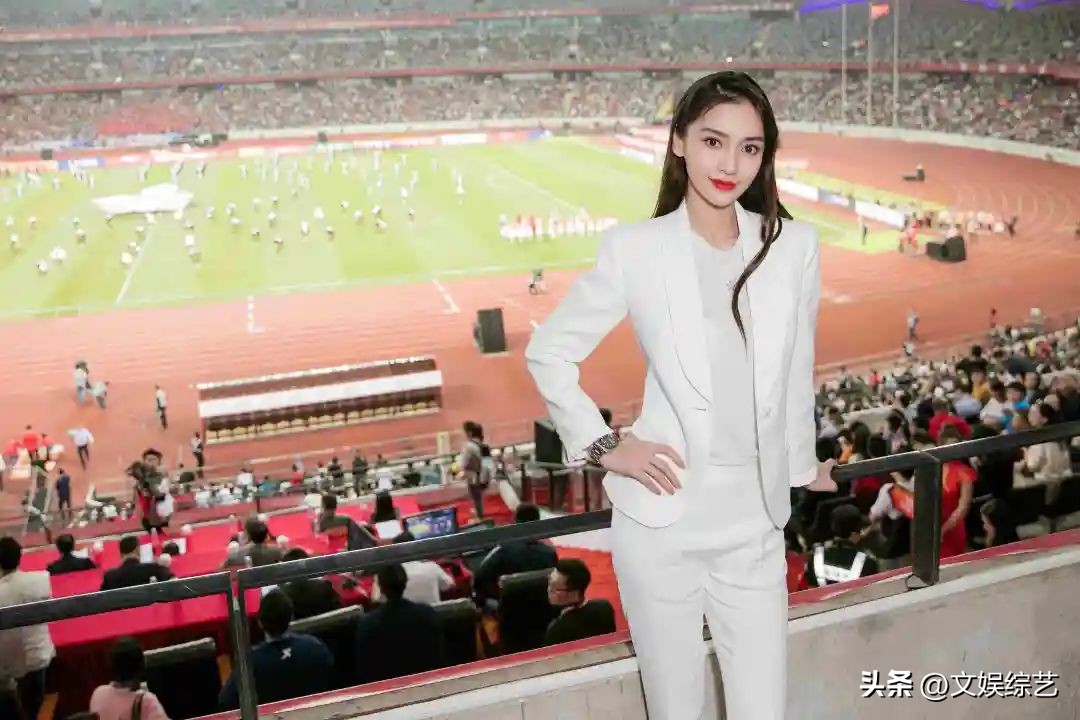 angelababy足球照,angelababy喜欢的足球明星