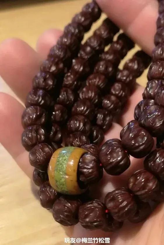 最容易盘出包浆的手串,最容易盘玩的文玩是什么