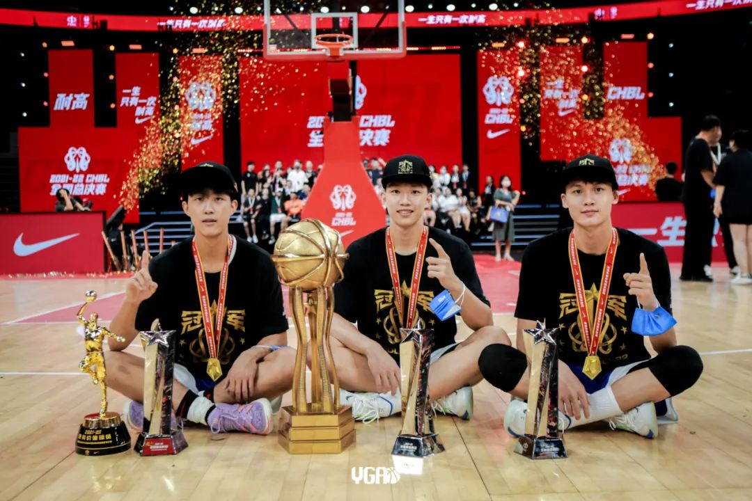 国字号！高中赛场上的魔鬼筋肉系前锋！新科冠军赢球之钥