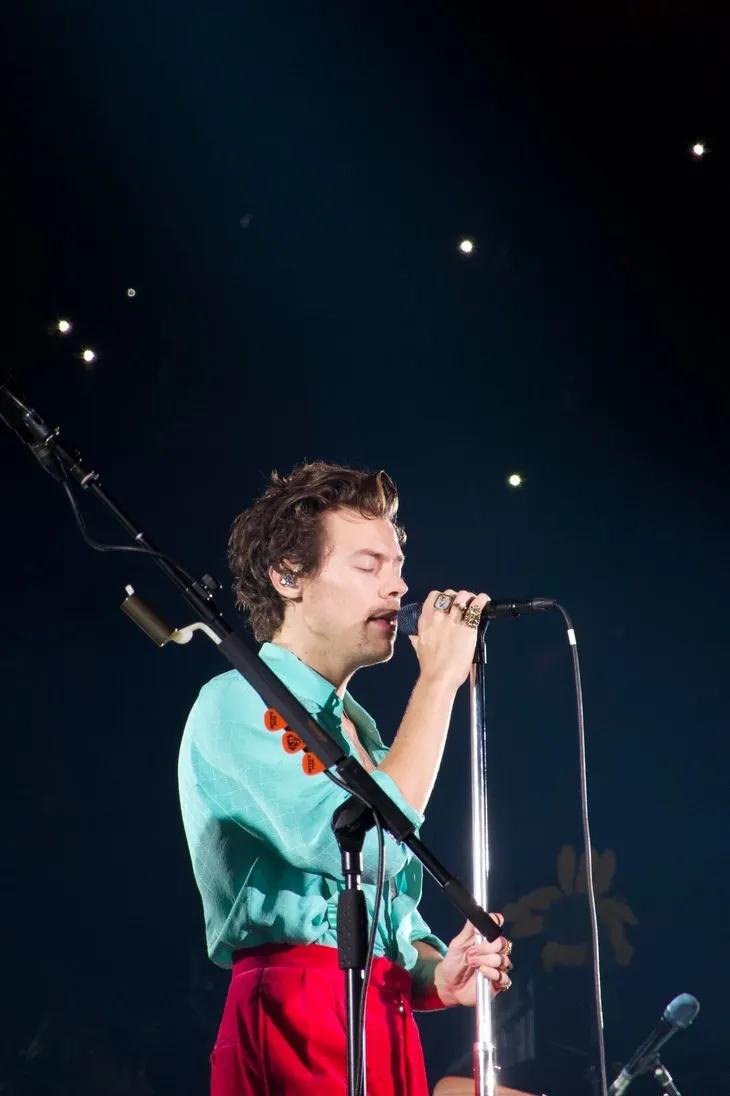 有些人喜欢精装修,男朋友没钱却要精装修