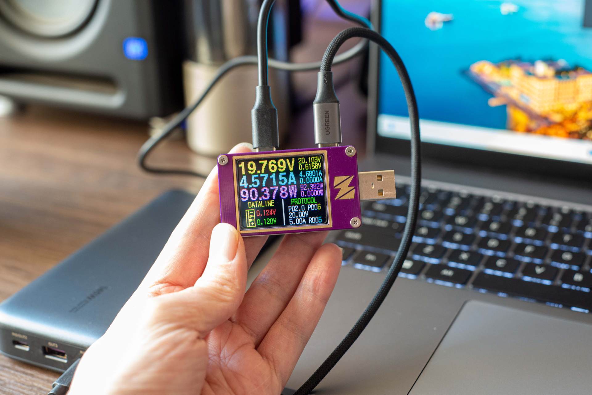 绿联145w充电宝如何开启快充,绿联充电宝双向快充