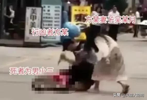 老公出轨后女子送锦旗,丈夫出轨女子给4s店送锦旗