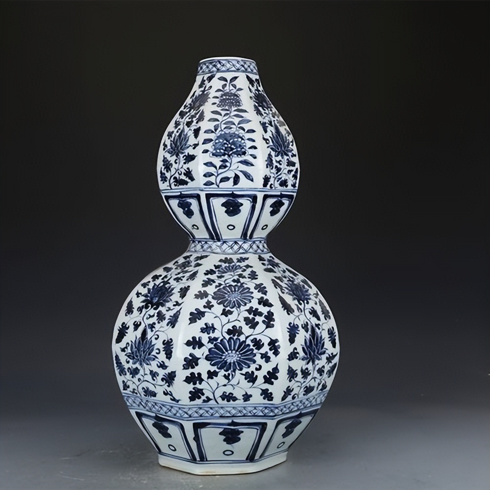 为什么元朝青花瓷价值最高,归纳元代青花瓷畅销海外的原因