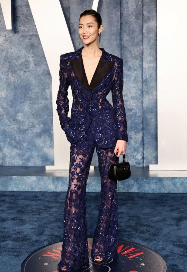 奥斯卡蓝毯和红地毯,奥斯卡蓝毯慢动作