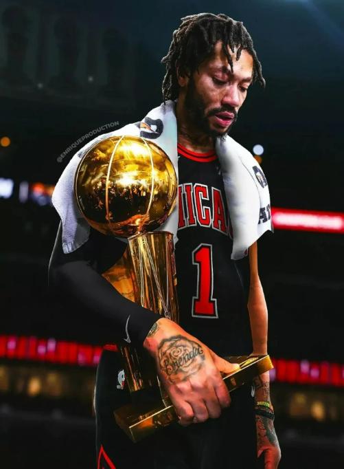 罗斯两次重回公牛扣篮,公牛罗斯重回故地献赛季首扣