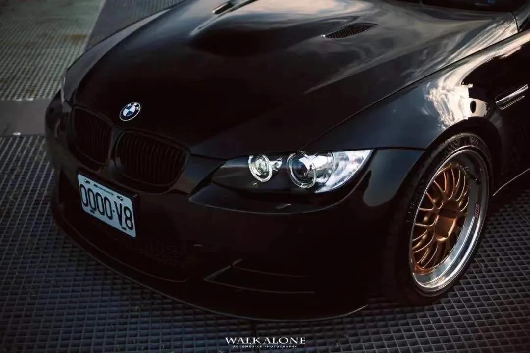 宝马e90m3四门,宝马e90m3区别