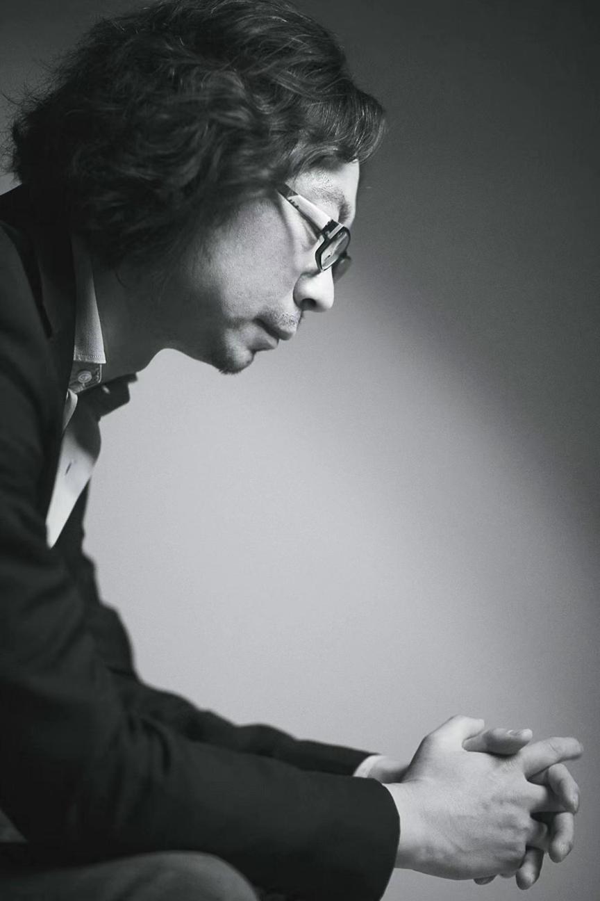 被骂了一万遍，他依旧是那个“刺儿头”