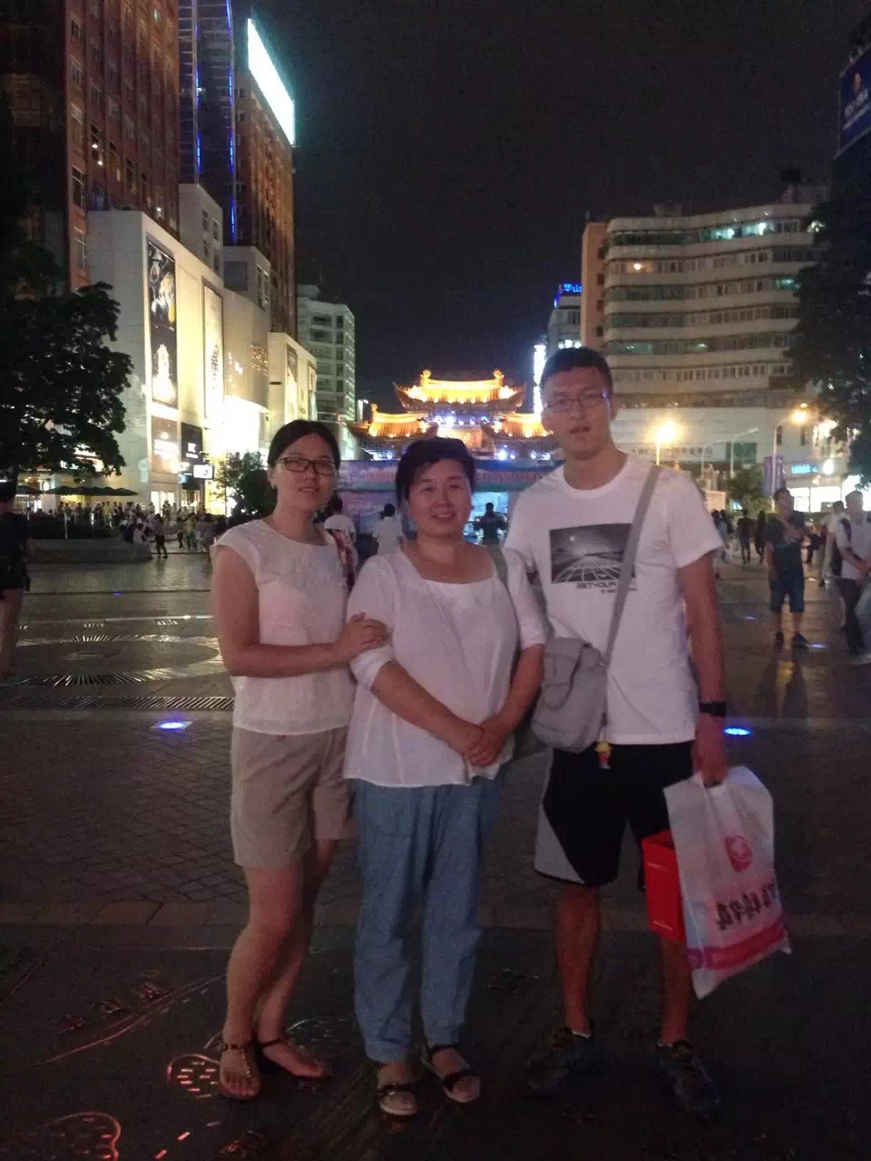 多伦多园丁猴哥猴嫂三十年经历44:买完新房子睡不着觉，半夜跑了