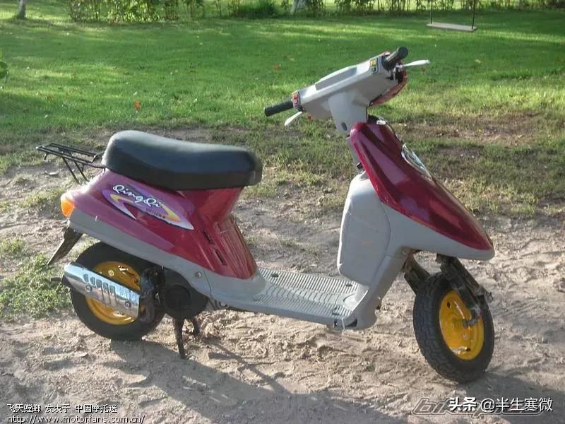 国内踏板摩托车的先驱者——轻骑木兰50