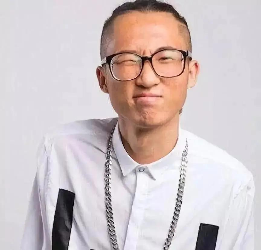 中国脱口秀往事：比电视剧还精彩，“初代三巨头”如今境况悬殊