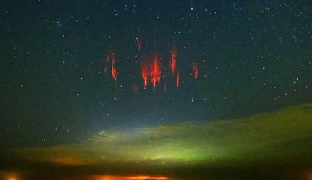 翠竹楼主原创诗10首,翠竹楼主原创词20首