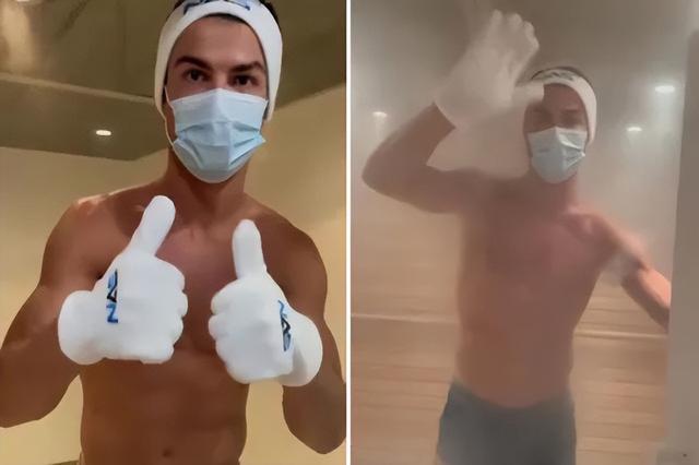 18岁c罗曼联首秀照片,c罗再次晒出半身肌肉照