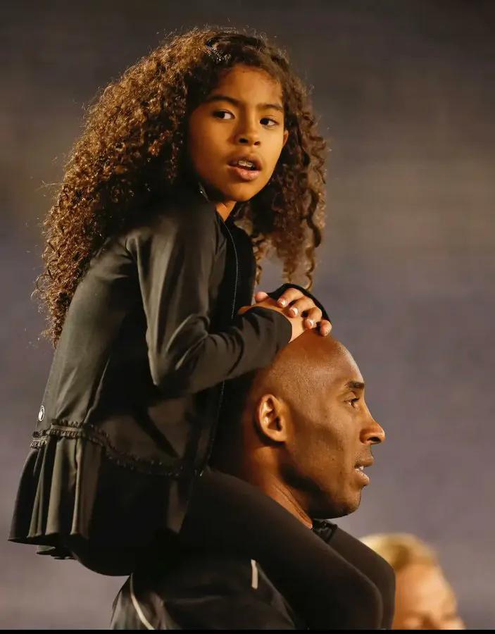 科比去世一周年曼巴精神永存,科比去世两周年回顾