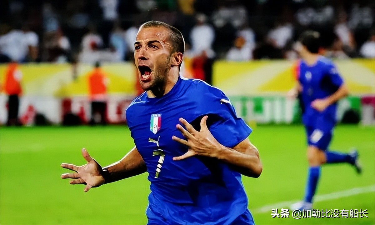 连续无缘世界杯的残酷事实是否让人更怀念02与06年的蓝衣军团？