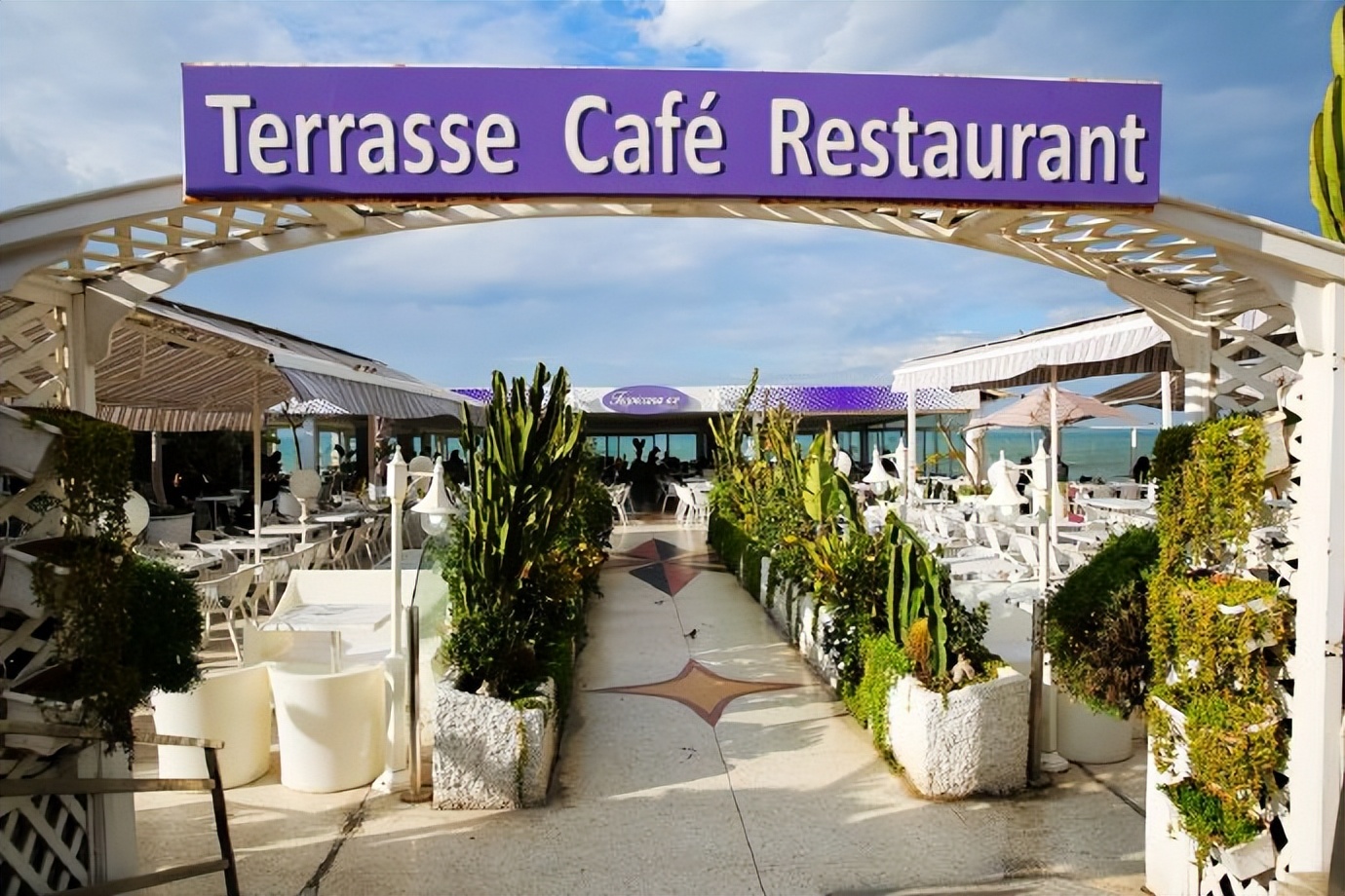 因为一部电影而闻名世界的村庄,因为一部电影而火的城市