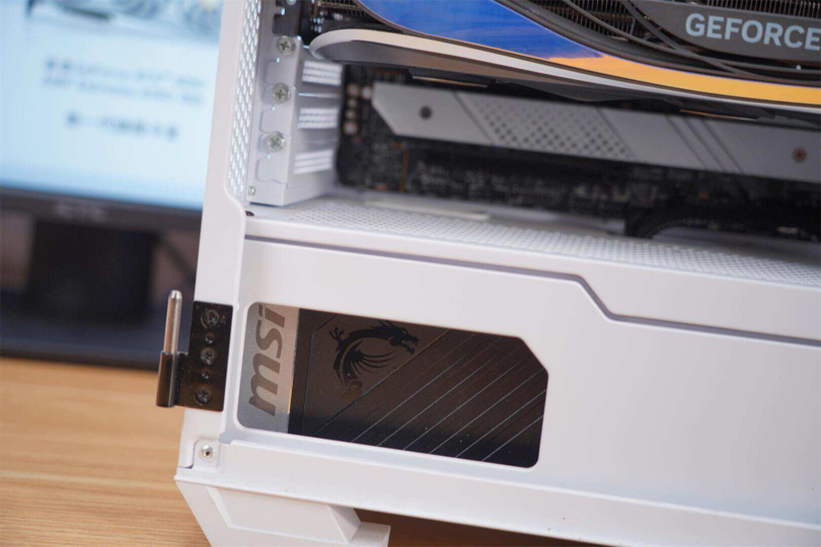 雷柏vt9鼠标,性价比高的轻量化鼠标