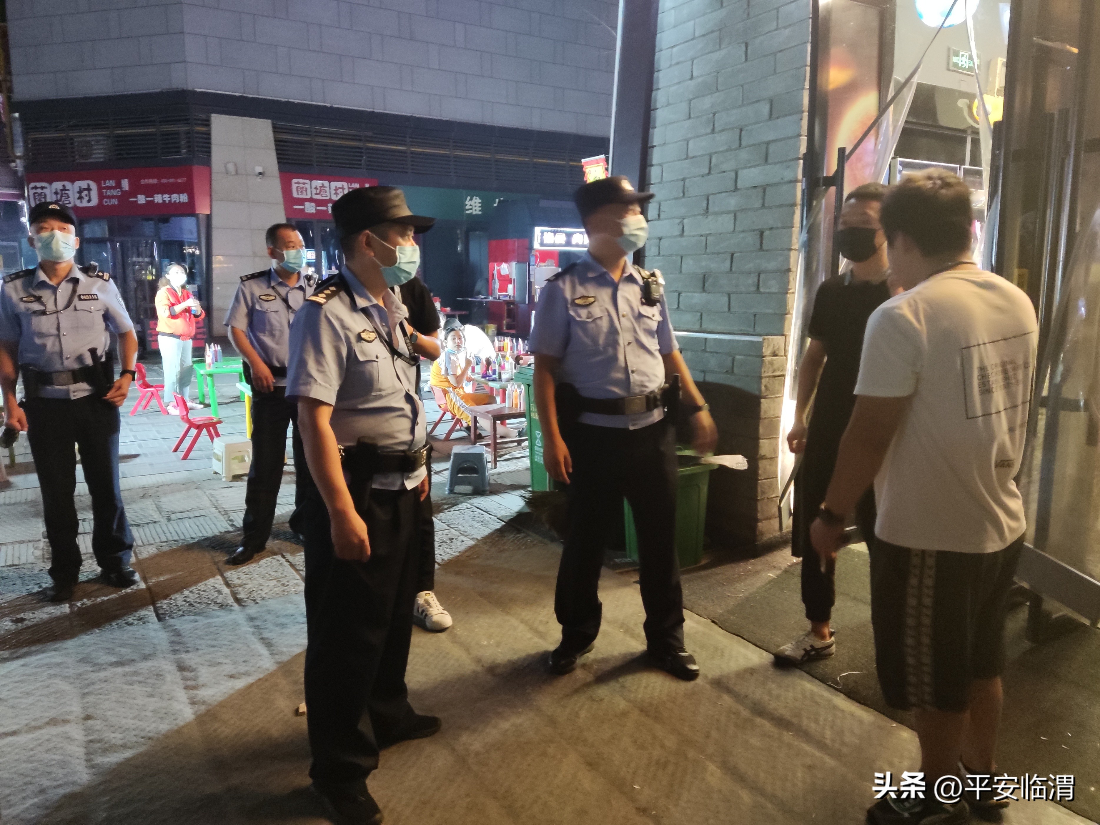 巡查宣防集中统一首战告捷,全市夏夜治安巡查宣防行动见成效