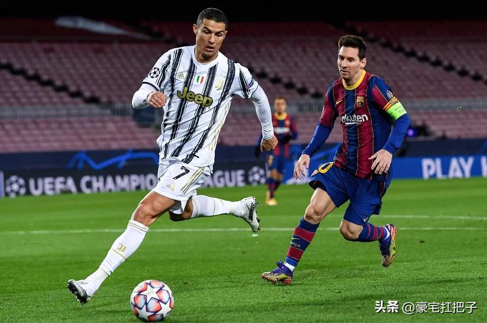 C罗9套豪宅曝光，女友花半小时才走到客厅，车库有超20辆顶级跑车