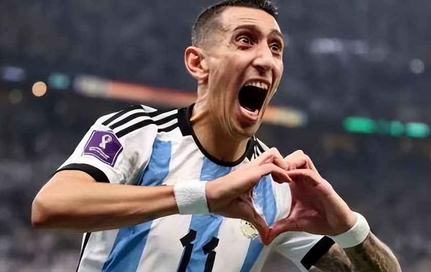 武磊凌空世界波进球,武磊单刀爆射恒大