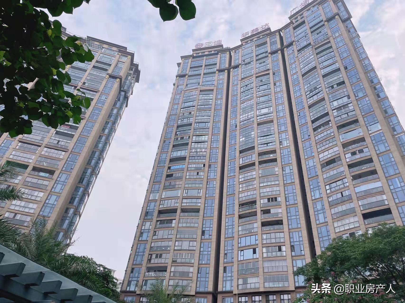 福州仓山三迪凯旋枫丹游泳馆,三迪凯旋枫丹小区一平方多少钱