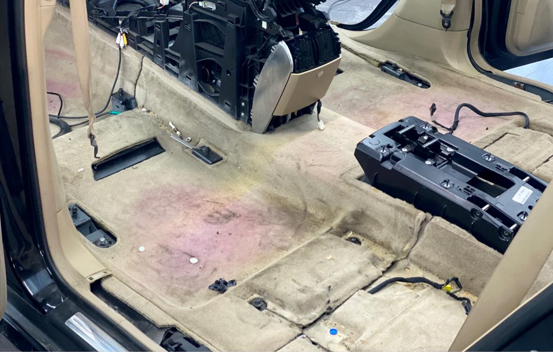 11年奔驰r350老款改新款全程过程,老款奔驰r350真的容易坏吗