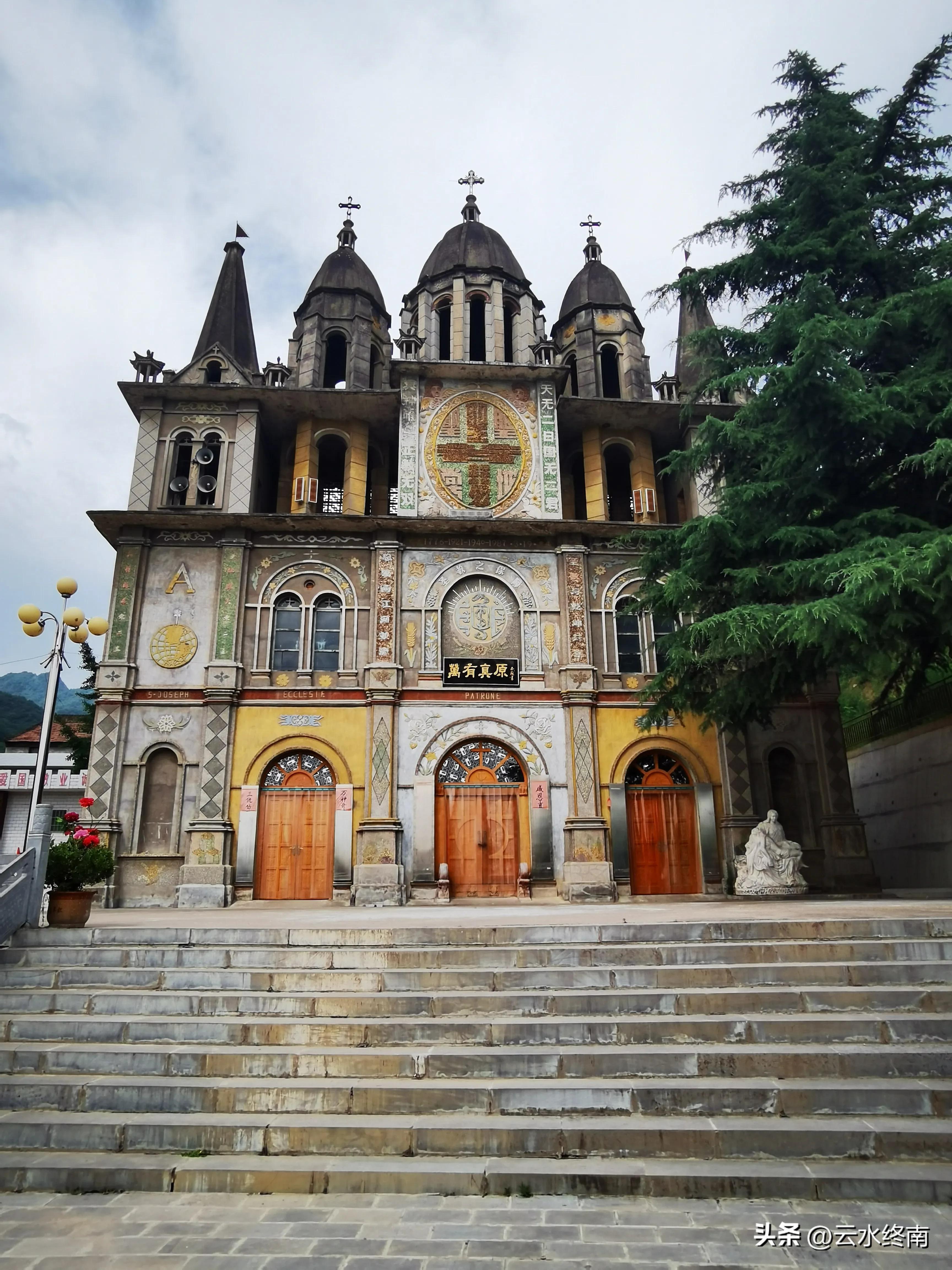 秦岭耶稣教堂,探秘圣殿山耶路撒冷的宗教圣地