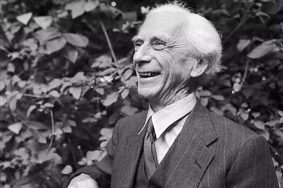 诺贝尔奖获得者罗素直言：汉字有三大缺陷，导致汉字根本无法普及