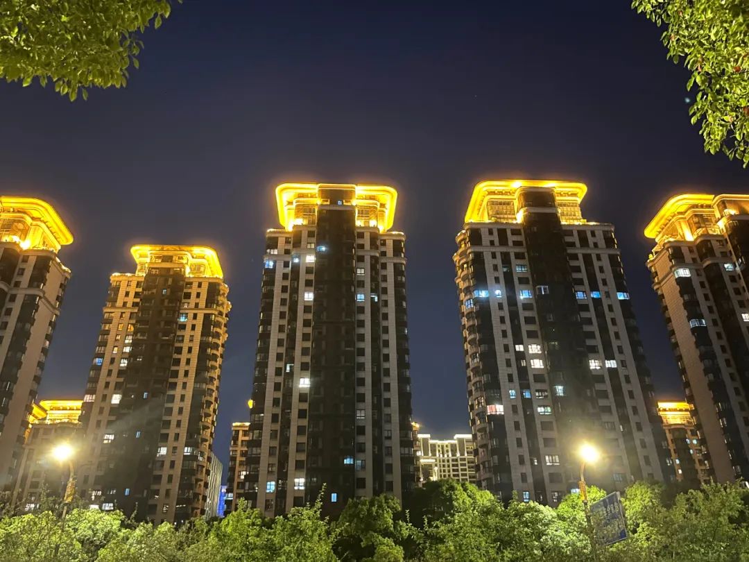 豪横买家具,豪横买200万房子