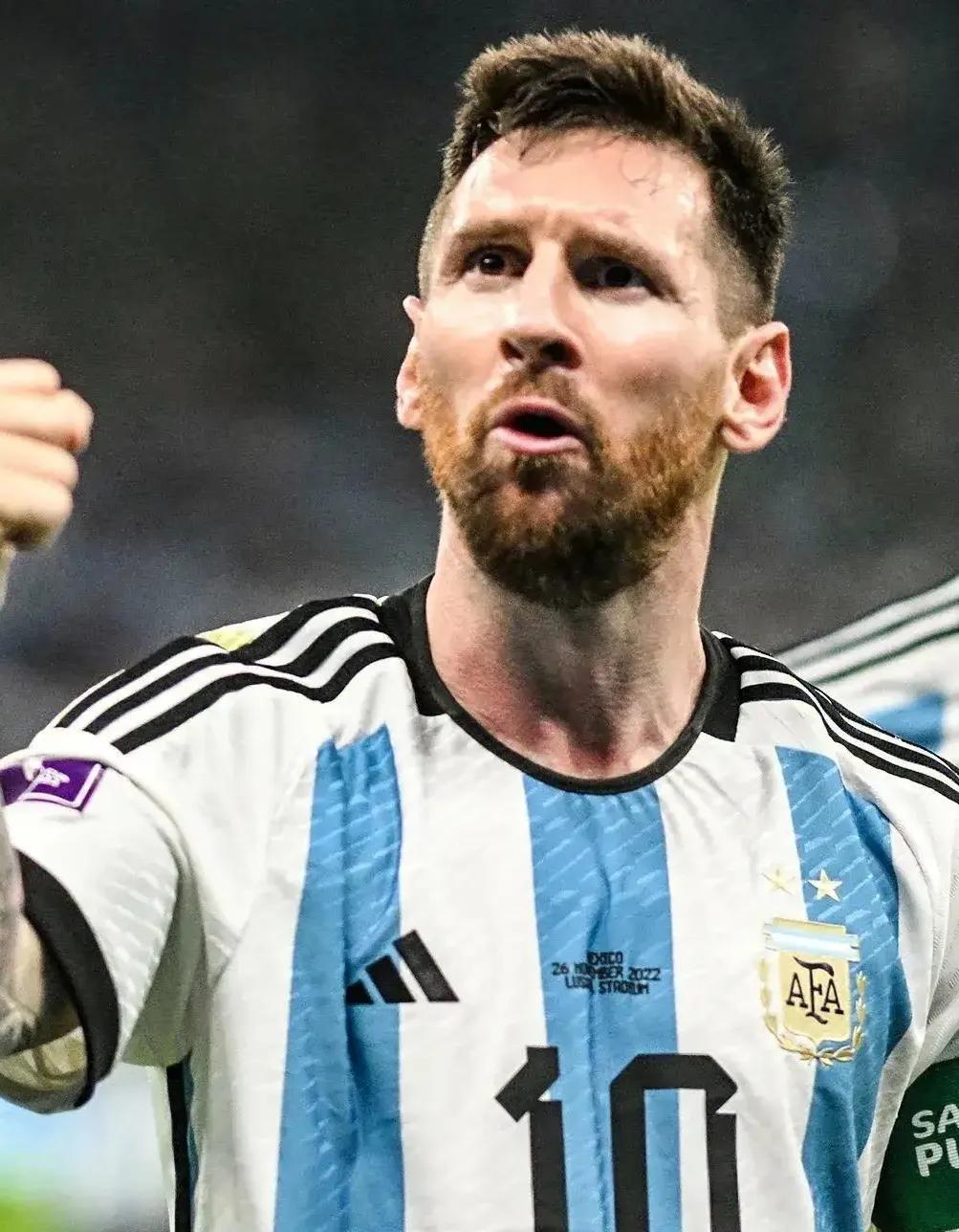 潘帕斯雄鹰梅西巴拿马,飞翔的雄鹰梅西潘帕斯