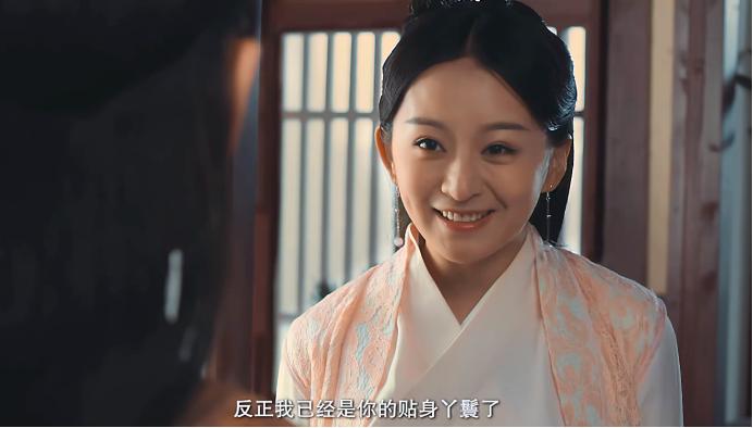 43岁还在演纯情少年？糊了的“花弄影”，为何沦为烂片主角？