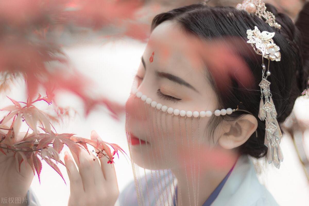 爱人红颜知己的区别,知己爱人有什么区别