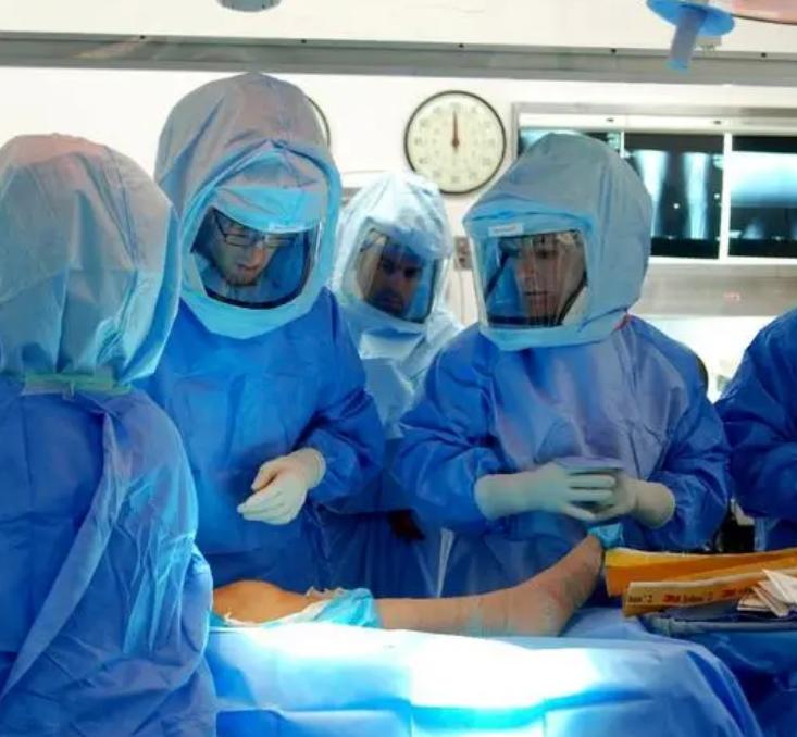 怎么快速缓解口腔溃疡的痛苦,嘴里长口腔溃疡怎么治好得快