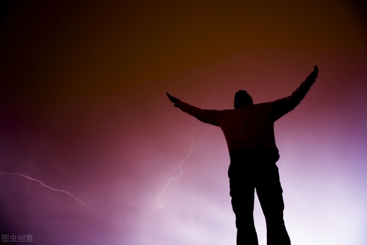 内心强大温和坚定,真正强大的人温和而坚定