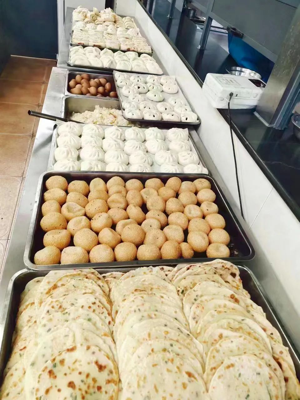 疫情下的工厂有什么重要,疫情下的工厂依然生机勃勃