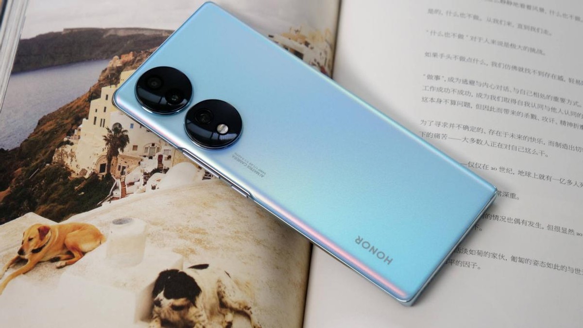 2799元荣耀手机,荣耀70系列正式发布售价2999起