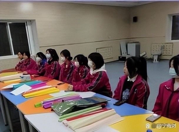 绀惧洟榄呭姏璋卞啓闈掓槬鍗庣珷婕旇,婕旂粠绀惧洟