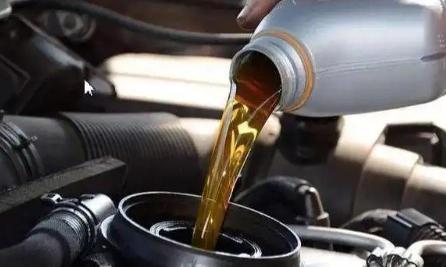 汽车小保养要换机油和哪些东西,汽车除了换机油还需要什么保养