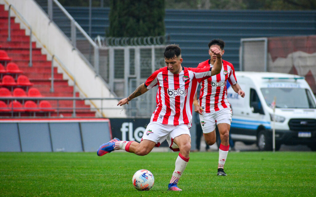 竟足周四006自由杯拉普拉塔大学生VS巴拉纳竞技，大学生三将回归