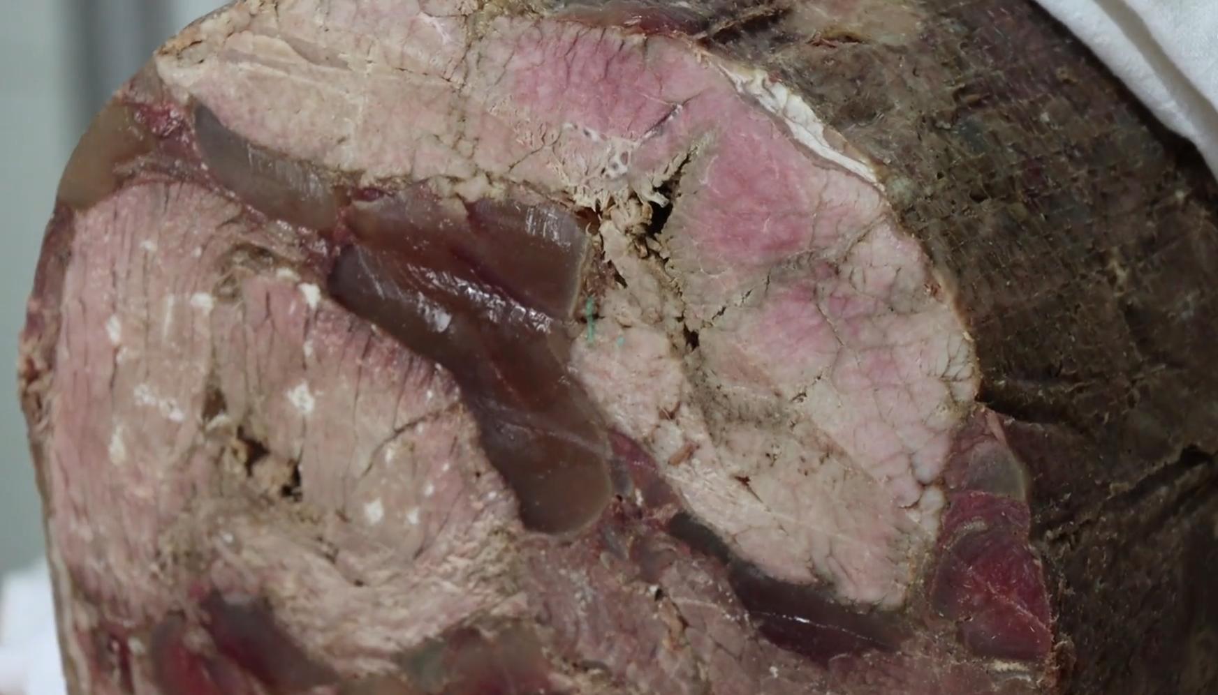 河南三代人卖垛子肉,河南大叔做猪肉垛在哪个地方