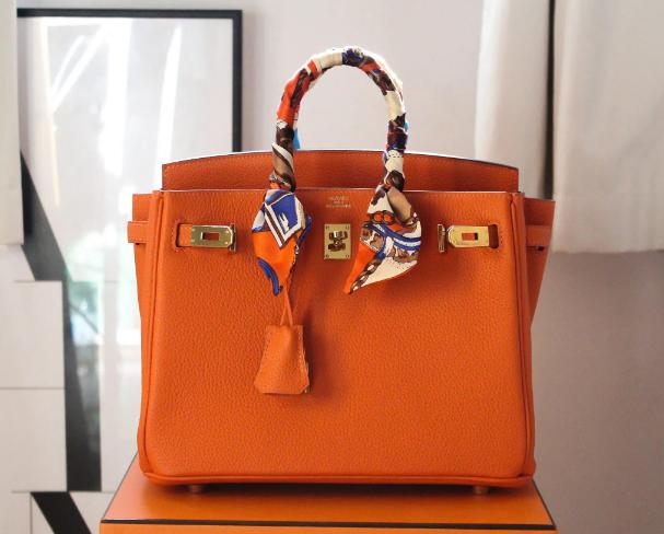 奢侈品女包品牌十大排名,女包品牌十大排名学生