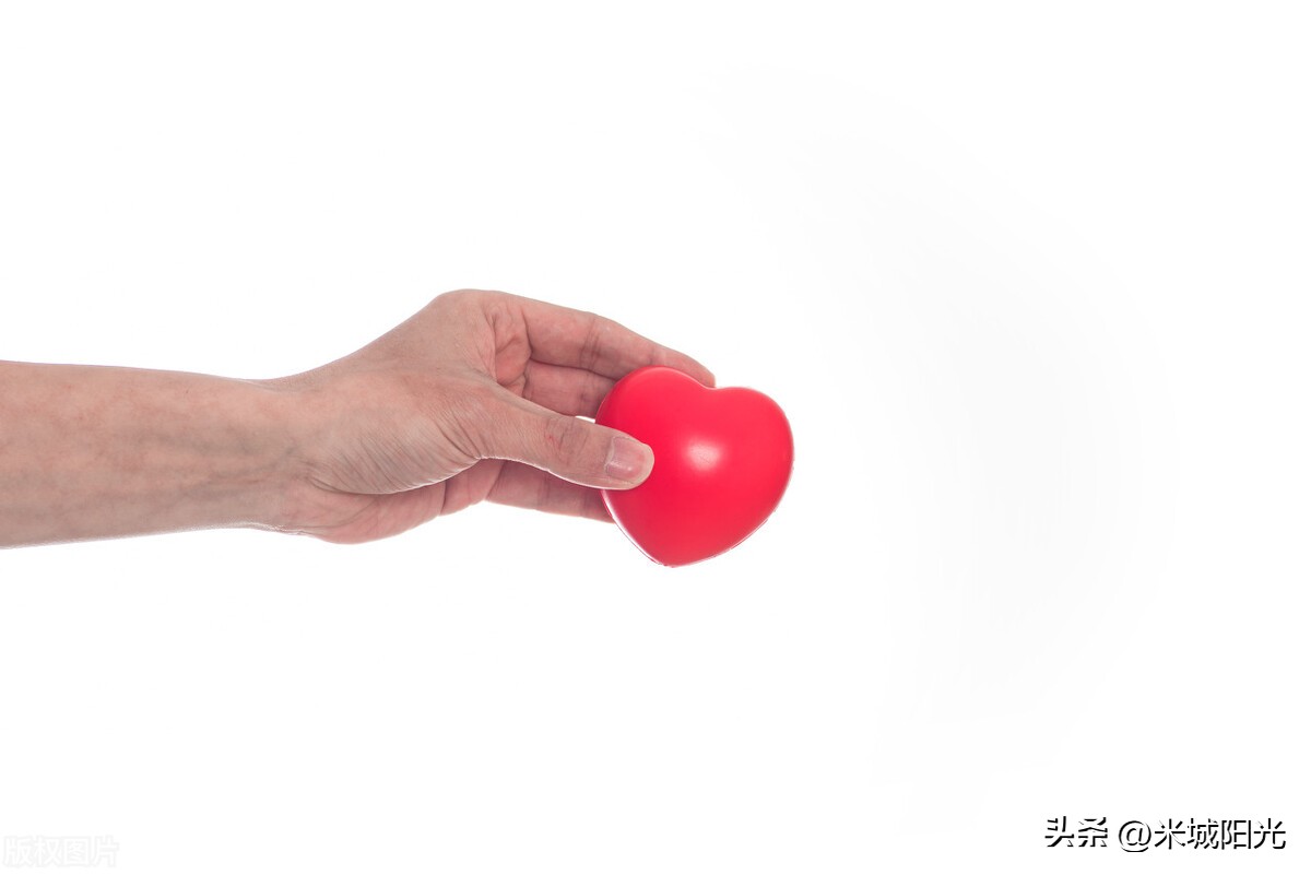 恋爱中男女心理变化表情,恋爱中的5种心理