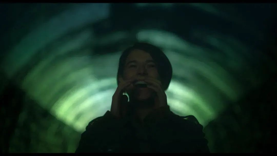 尺度爆表，这神片震碎我的三观