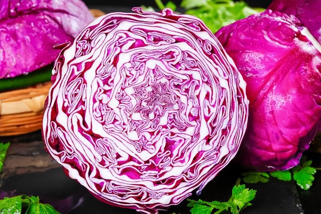 哪些食物对眼睛恢复视力有帮助,视力降低了吃什么食物能改善