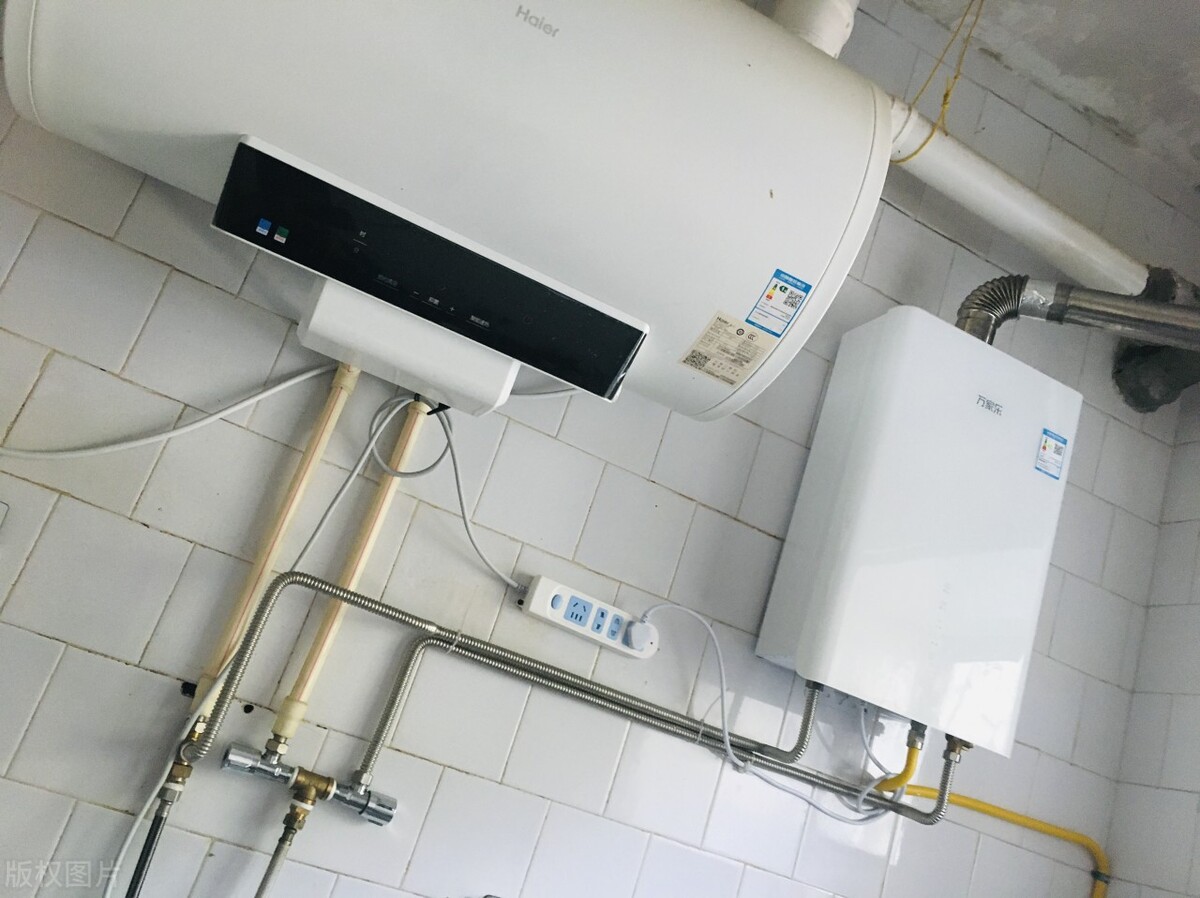 电热水器跟燃气热水器哪个便宜,电热水器和燃气热水器哪个便宜